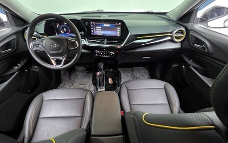 Chevrolet Trax, 2023 год, 2 049 000 рублей, 8 фотография