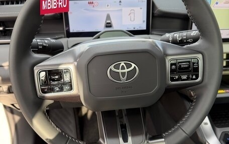 Toyota RAV4, 2026 год, 4 900 000 рублей, 17 фотография