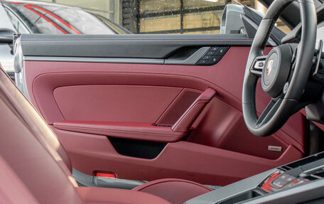 Porsche 911, 2024 год, 23 205 000 рублей, 18 фотография