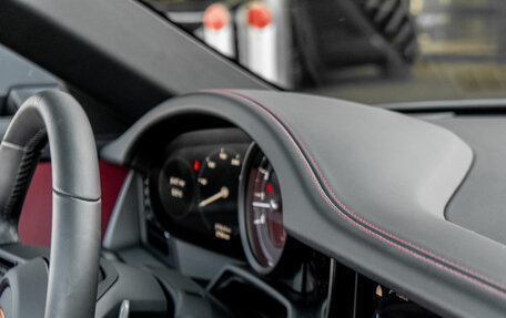 Porsche 911, 2024 год, 23 205 000 рублей, 37 фотография