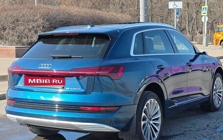 Audi e-tron I, 2020 год, 5 600 000 рублей, 4 фотография