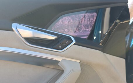 Audi e-tron I, 2020 год, 5 600 000 рублей, 21 фотография