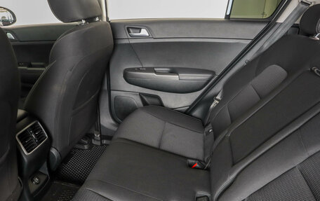 KIA Sportage IV рестайлинг, 2021 год, 2 359 000 рублей, 10 фотография