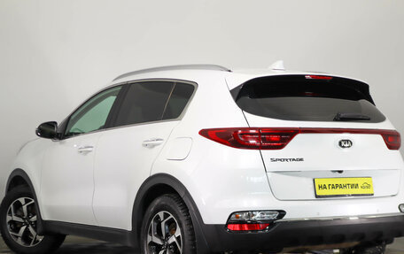 KIA Sportage IV рестайлинг, 2021 год, 2 359 000 рублей, 7 фотография