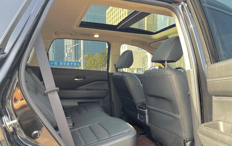 Nissan Pathfinder, 2025 год, 5 050 000 рублей, 17 фотография