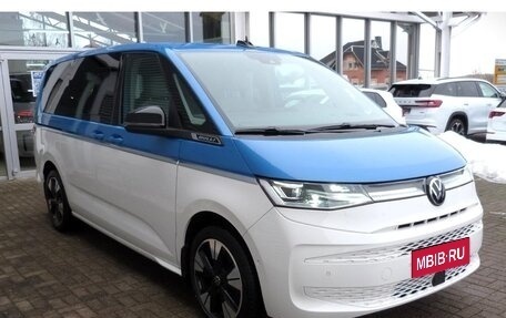 Volkswagen Multivan, 2023 год, 10 790 000 рублей, 1 фотография