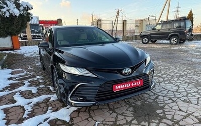 Toyota Camry, 2021 год, 3 050 000 рублей, 1 фотография