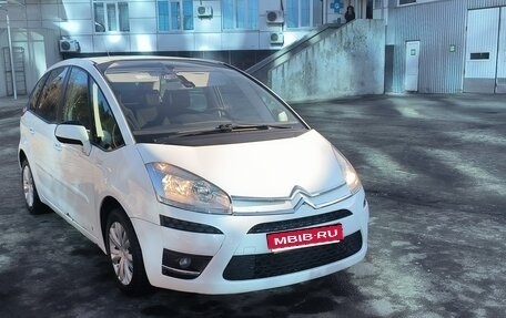 Citroen C4 Picasso II рестайлинг, 2013 год, 650 000 рублей, 1 фотография