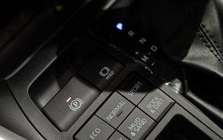 Toyota RAV4, 2025 год, 5 090 000 рублей, 26 фотография