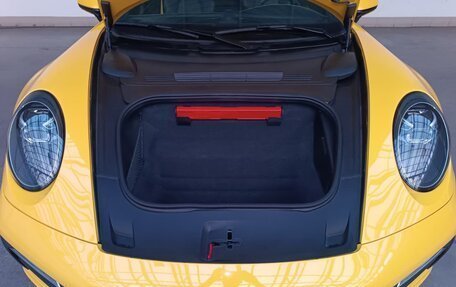 Porsche 911, 2020 год, 14 000 000 рублей, 14 фотография