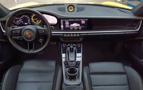Porsche 911, 2020 год, 14 000 000 рублей, 18 фотография