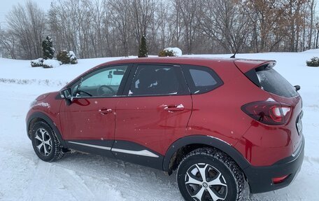 Renault Kaptur I рестайлинг, 2020 год, 1 550 000 рублей, 6 фотография