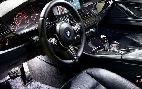 BMW 5 серия, 2010 год, 1 900 000 рублей, 3 фотография