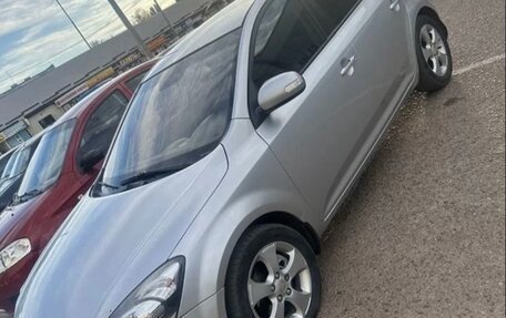 KIA cee'd I рестайлинг, 2010 год, 720 000 рублей, 5 фотография