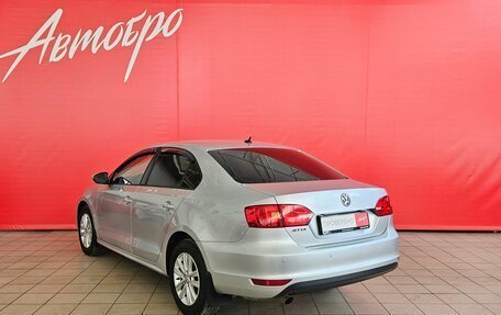 Volkswagen Jetta VI, 2013 год, 1 050 000 рублей, 3 фотография