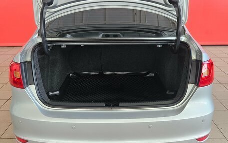 Volkswagen Jetta VI, 2013 год, 1 050 000 рублей, 16 фотография