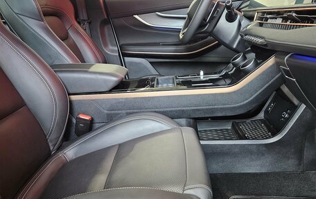 CheryExeed LX, 2024 год, 2 500 000 рублей, 13 фотография