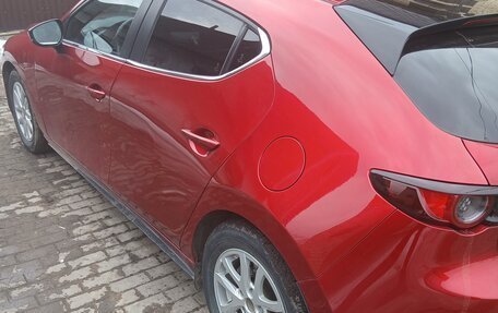 Mazda 3, 2019 год, 1 700 000 рублей, 11 фотография