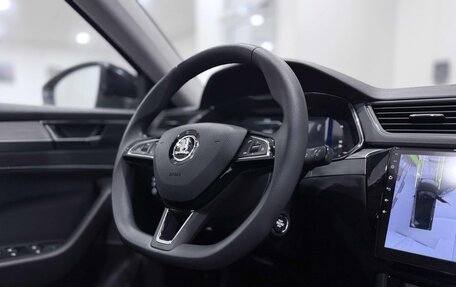 Skoda Superb III рестайлинг, 2025 год, 3 400 000 рублей, 5 фотография
