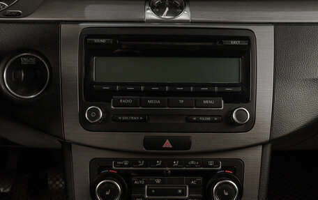 Volkswagen Passat B7, 2011 год, 959 000 рублей, 16 фотография