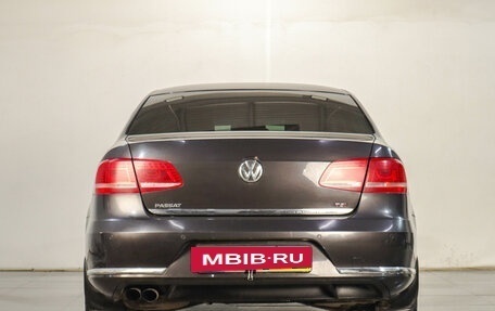 Volkswagen Passat B7, 2011 год, 959 000 рублей, 6 фотография
