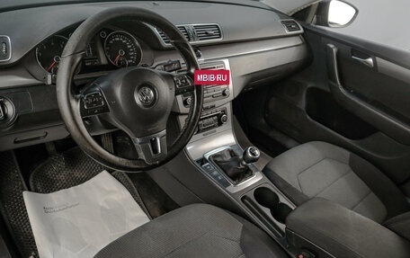 Volkswagen Passat B7, 2011 год, 959 000 рублей, 8 фотография