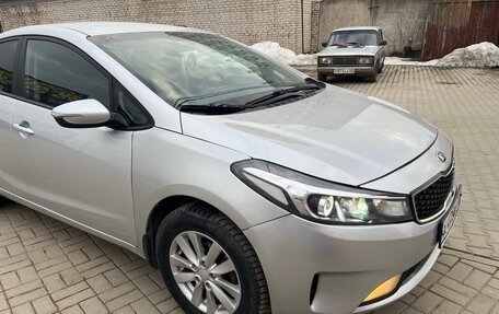 KIA Cerato III, 2018 год, 865 000 рублей, 6 фотография