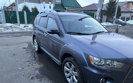 Mitsubishi Outlander III рестайлинг 3, 2010 год, 1 200 000 рублей, 5 фотография