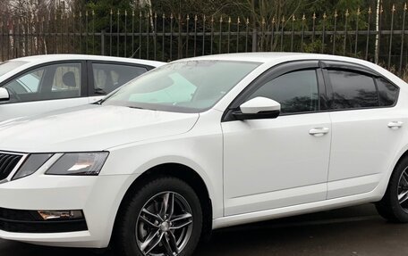 Skoda Octavia, 2019 год, 1 800 000 рублей, 2 фотография