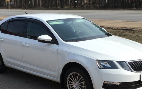 Skoda Octavia, 2019 год, 1 800 000 рублей, 3 фотография