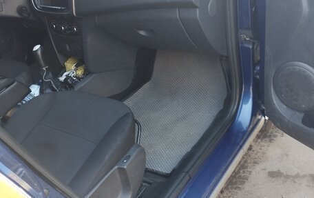 Renault Logan II, 2016 год, 290 000 рублей, 10 фотография