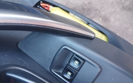 Renault Logan II, 2016 год, 290 000 рублей, 17 фотография