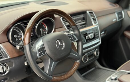 Mercedes-Benz M-Класс, 2013 год, 3 499 000 рублей, 24 фотография