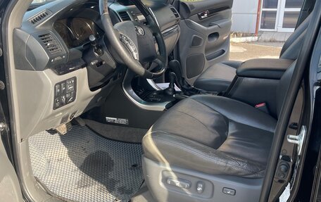 Toyota Land Cruiser Prado 120 рестайлинг, 2008 год, 2 000 000 рублей, 9 фотография