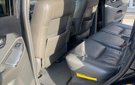 Toyota Land Cruiser Prado 120 рестайлинг, 2008 год, 2 000 000 рублей, 10 фотография