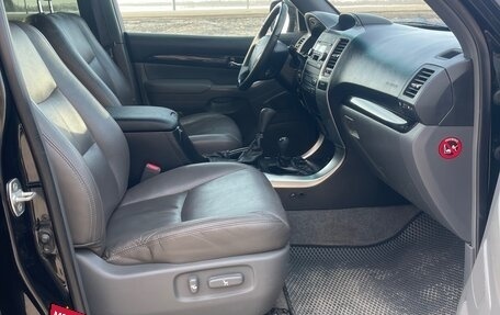 Toyota Land Cruiser Prado 120 рестайлинг, 2008 год, 2 000 000 рублей, 7 фотография