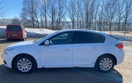 Chevrolet Cruze II, 2012 год, 610 000 рублей, 3 фотография