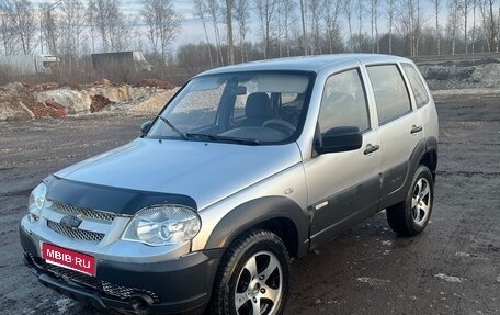 Chevrolet Niva I рестайлинг, 2012 год, 265 500 рублей, 1 фотография