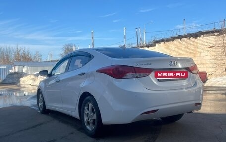 Hyundai Avante, 2011 год, 770 000 рублей, 6 фотография