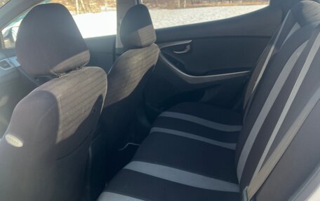 Hyundai Avante, 2011 год, 770 000 рублей, 10 фотография