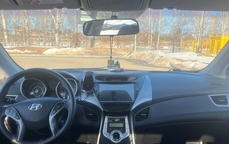 Hyundai Avante, 2011 год, 770 000 рублей, 15 фотография