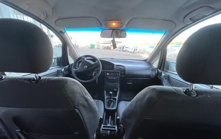 Opel Zafira A рестайлинг, 2003 год, 350 000 рублей, 8 фотография