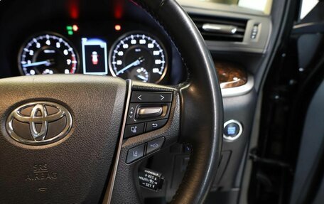 Toyota Vellfire II, 2019 год, 4 000 000 рублей, 18 фотография