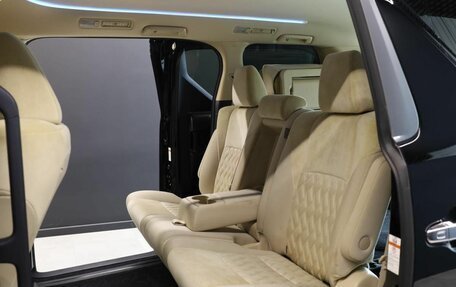 Toyota Vellfire II, 2019 год, 4 000 000 рублей, 19 фотография