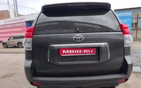 Toyota Land Cruiser Prado 150 рестайлинг 2, 2010 год, 2 518 000 рублей, 2 фотография