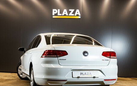 Volkswagen Passat B8 рестайлинг, 2016 год, 1 699 000 рублей, 3 фотография