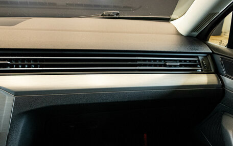 Volkswagen Passat B8 рестайлинг, 2016 год, 1 699 000 рублей, 8 фотография