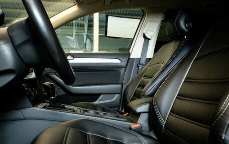 Volkswagen Passat B8 рестайлинг, 2016 год, 1 699 000 рублей, 9 фотография