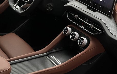 Skoda Kodiaq, 2025 год, 6 290 000 рублей, 27 фотография