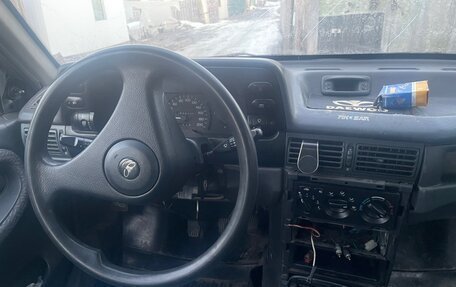 Daewoo Nexia I рестайлинг, 1997 год, 55 000 рублей, 17 фотография